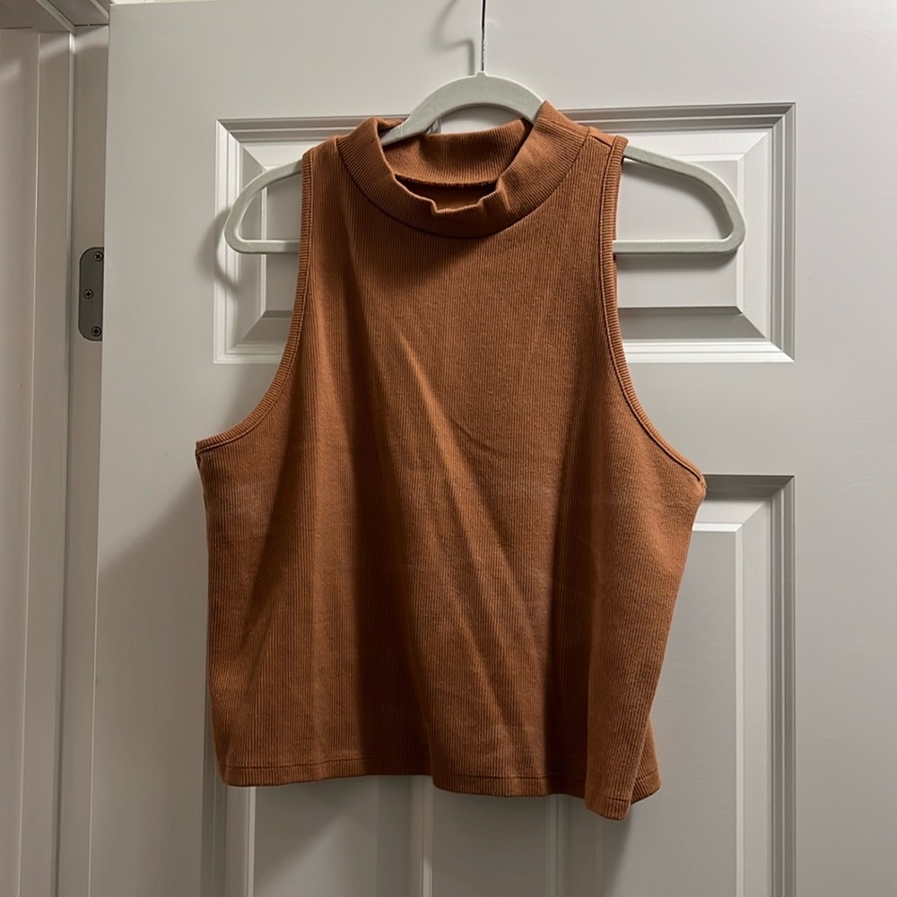 A new day high neck cropped tank top size xxl